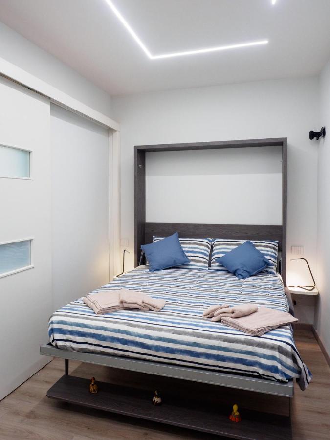 Plebiscito Home Holidays Napoli Eksteriør bilde